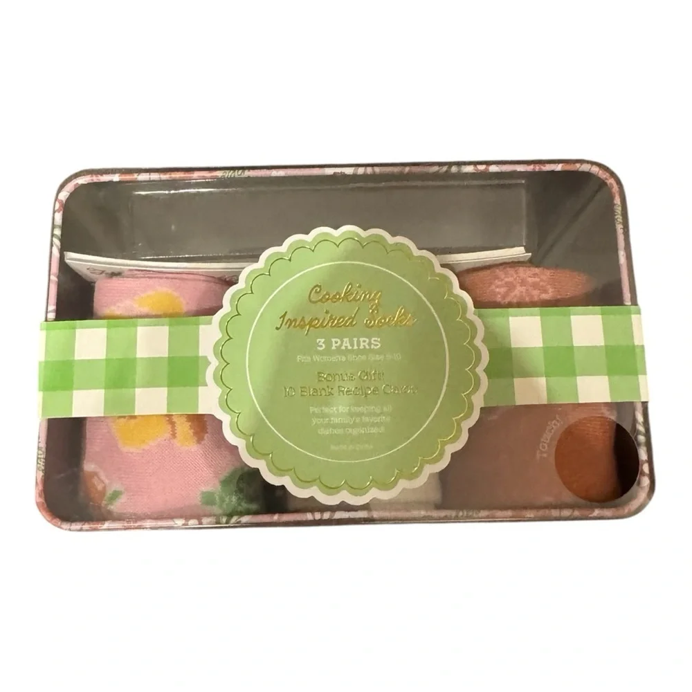 Cooking Inspired Socks Gift Set (3 Pairs) w/ Recipe Tin + Cards NWT